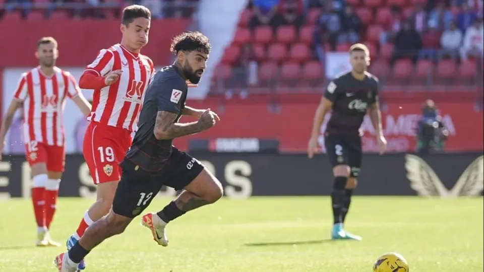 Mallorca de Javier Aguirre y Almería de César Montes empatan sin goles; 'Cachorro' fue titular