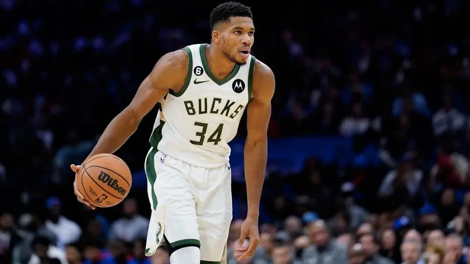 Giannis Antetokounmpo impone récord de Bucks, con 64 puntos en triunfo sobre Pacers