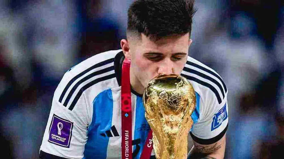 Enzo Fernández reveló que Mbappé lo amenazó en la final de Qatar 2022