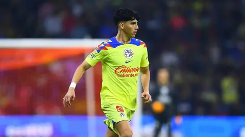 Kevin Álvarez considera que América 'no necesita' de fichajes como el de Chicharito y Guardado