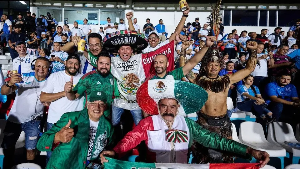 TV Azteca, favorito sobre TUDN para ver el Honduras vs México