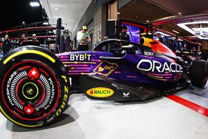 ¡De nuevo en el Top 5! Checo Pérez cierra fuerte las prácticas en Las Vegas