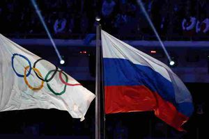 COI aceptará que atlas rusos y bielorrusos compitan con bandera neutral en París 2024