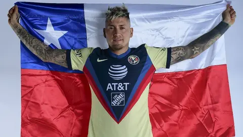 ¡Regresa al profesionalismo! Nico Castillo, ex de América, cerca de jugar con la Universidad Católica