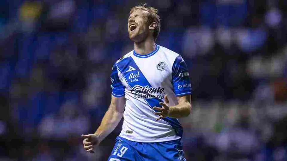 Fernando Aristeguieta, ex de Puebla, se estrena como técnico de fuerzas básicas