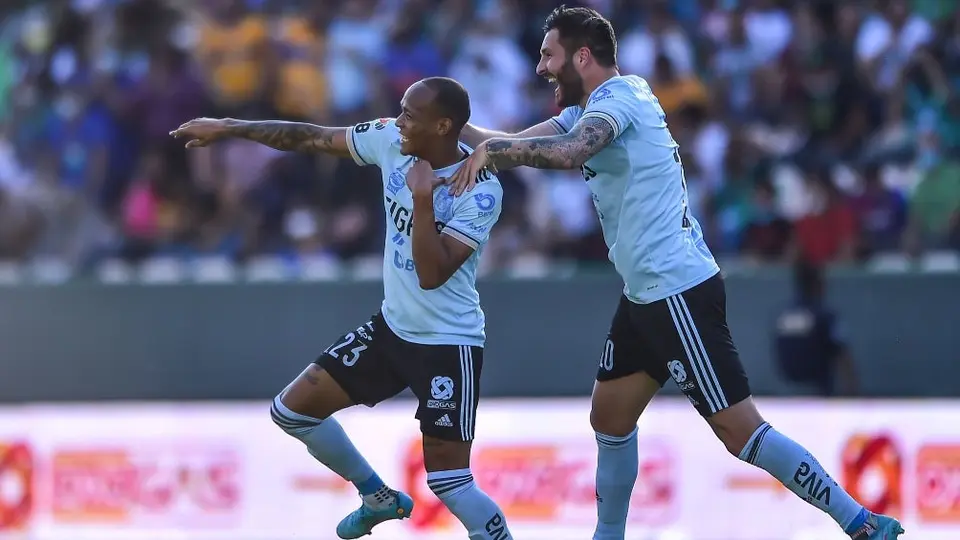 ¡No dependen de él! Luis Quiñones asegura que en Tigres no influirá la baja de André Pierre-Gignac