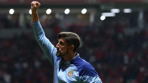 'Seré un Chivahermano más': la despedida de Paunovic tras irse del Guadalajara