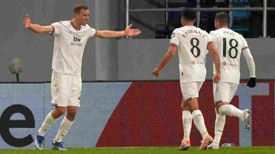 Sin Edson Álvarez, West Ham venció al TSC y aseguró clasificación en Europa League