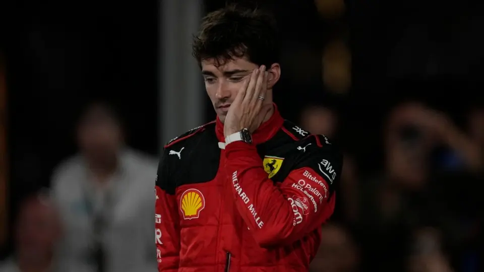 Charles Leclerc revela porqué dejó pasar a Checo Pérez en el final del Gran Premio de Abu Dhabi