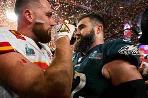 ¿Le aprendieron a Taylor Swift? Jason y Travis Kelce estrenarán canción navideña