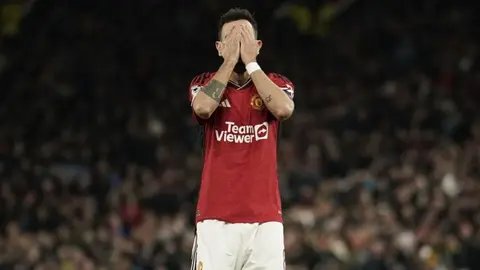 Manchester United cae ante el Bayern Munich y queda último en la UCL