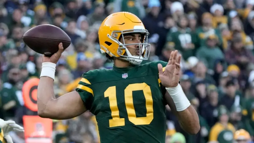 Pase postrero de Jordan Love sentencia la victoria 23-20 de Packers ante Chargers