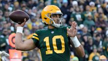 Pase postrero de Jordan Love sentencia la victoria 23-20 de Packers ante Chargers
