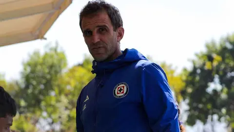 ¡Llegó el castigo! Comisión Disciplinaria inhabilitó un mes a Ivan Alonso