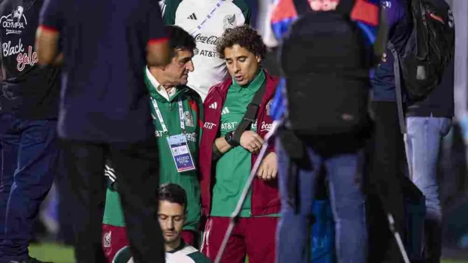 Memo Ochoa se quedó en la concentración de la Selección Mexicana para la vuelta ante Honduras