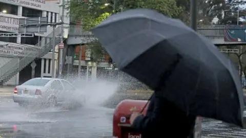 SACMEX atiende precipitaciones mediante Operativo de Lluvias 2023