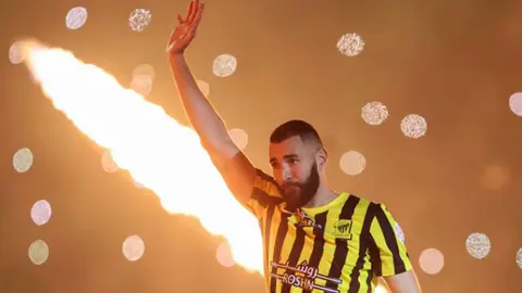 Benzema, un 'ave fénix' tras polémica en Al Ittihad y entre rumores que apuntan al Chelsea