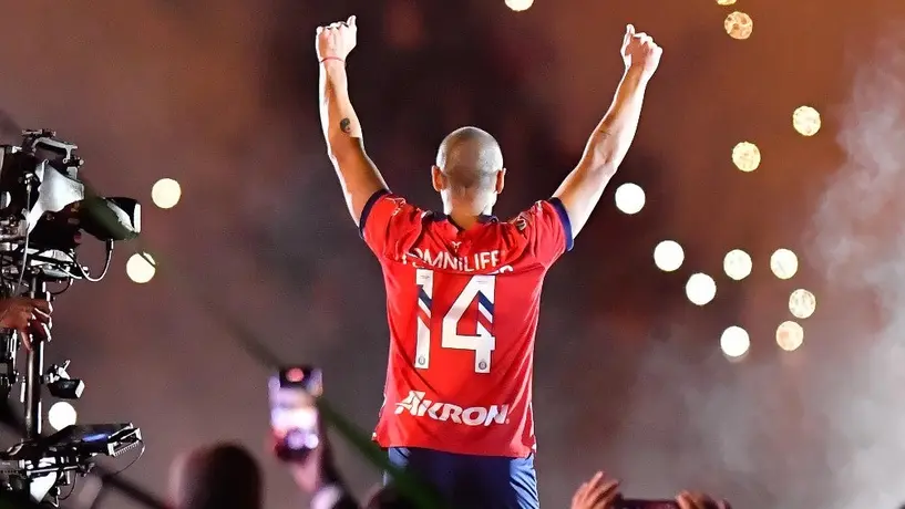 Chivas registró a ‘Chicharito’ para la Concacaf Liga de Campeones