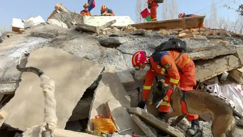 Se registra sismo de 6.2 en Gansu, China; dejó más de 100 muertos según reportes