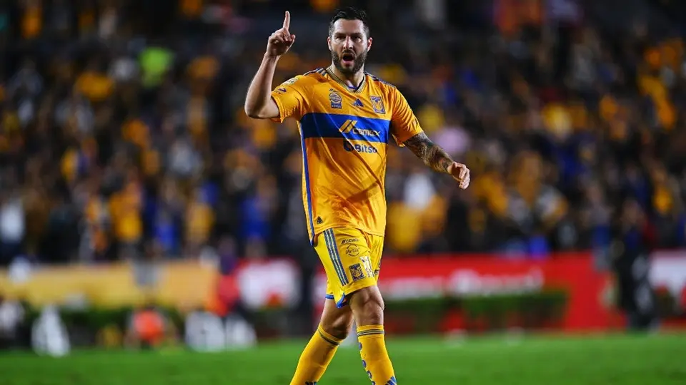 André-Pierre Gignac, a dos goles de empatar récord de José Saturnino Cardozo en Finales