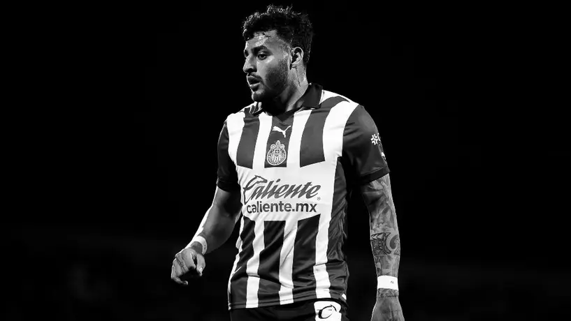 ¡Sigue de 'pachanga'! Alexis Vega fue captado en fiesta antes de firmar con Toluca