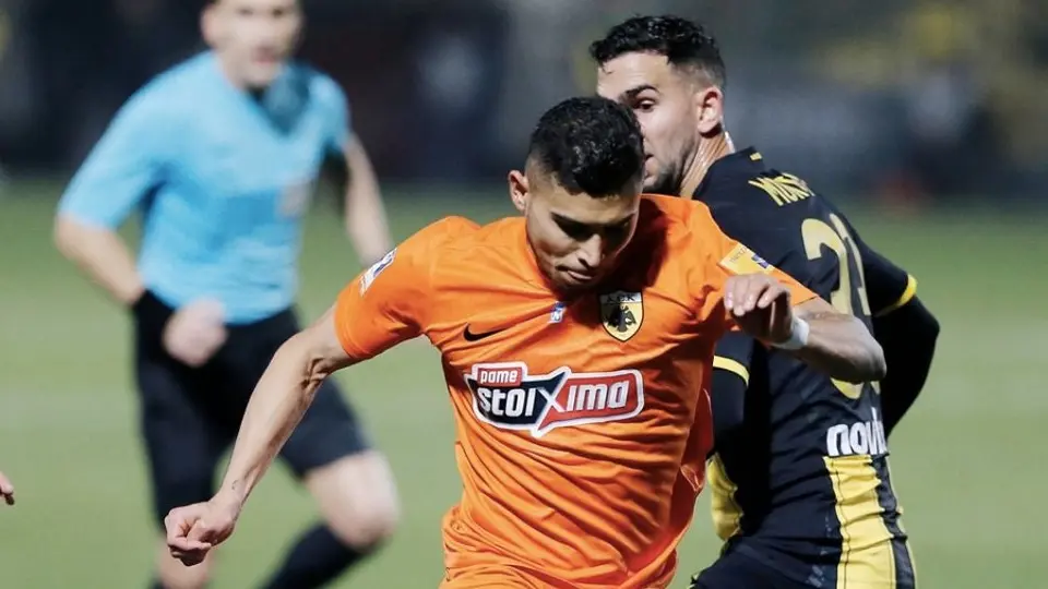 Orbelín Pineda y Rodolfo Pizarro fueron eliminados de la Copa de Grecia
