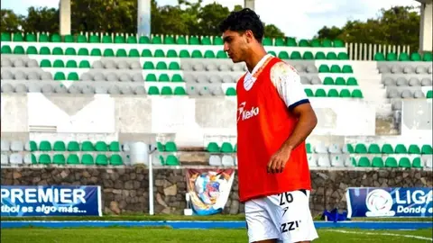 Zinedine Sidane, del borde del retiro a ser refuerzo de Chivas