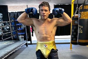 Julio César Chávez Jr. 'amenaza' a su padre: "Si algo me pasa es culpa de Frida"