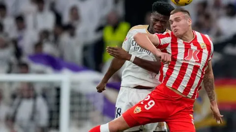 ¡Siguen los reclamos! Almería arremetió contra LaLiga tras difundirse audios del VAR