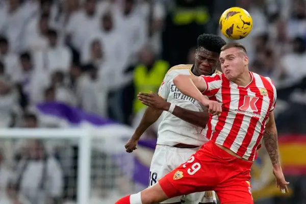 ¡Siguen los reclamos! Almería arremetió contra LaLiga tras difundirse audios del VAR