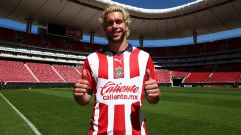 Cade Cowell ya entrenó por primera vez con Chivas y se estrenó con un golazo