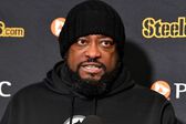 Tomlin explotó y se fue de conferencia al ser cuestionado sobre su continuidad en Steelers