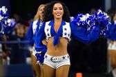 Porrista de Dallas Cowboys denuncia agresión e insultos por parte de Green Bay Packers