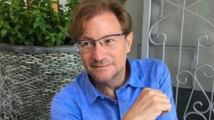 Andrés Roemer salió de la cárcel en Israel; entérate qué dijo