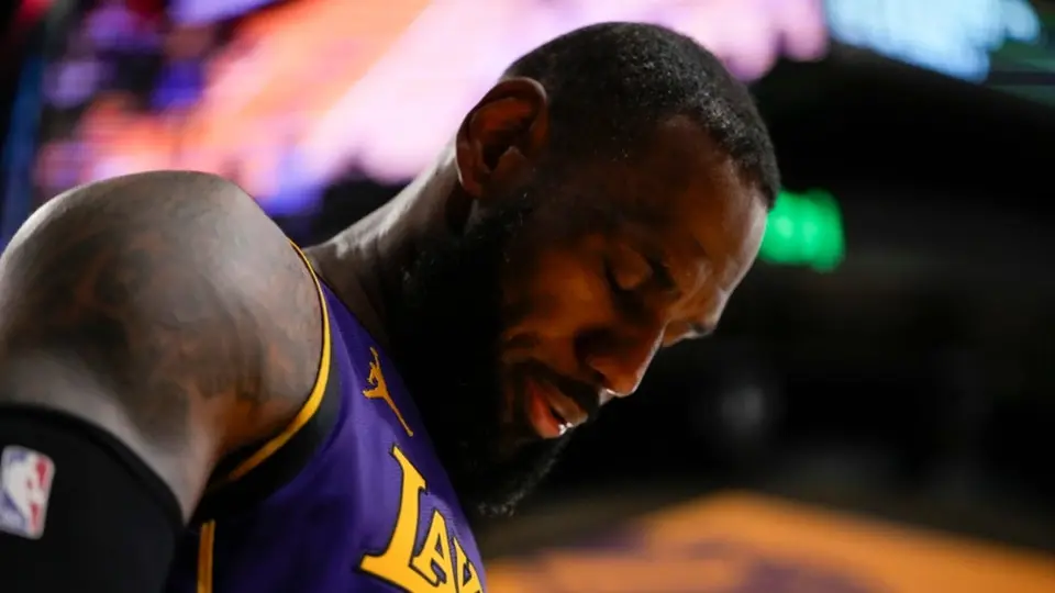 LeBron sobre la situación actual de los Lakers: 'Ahora mismo somos pésimos'