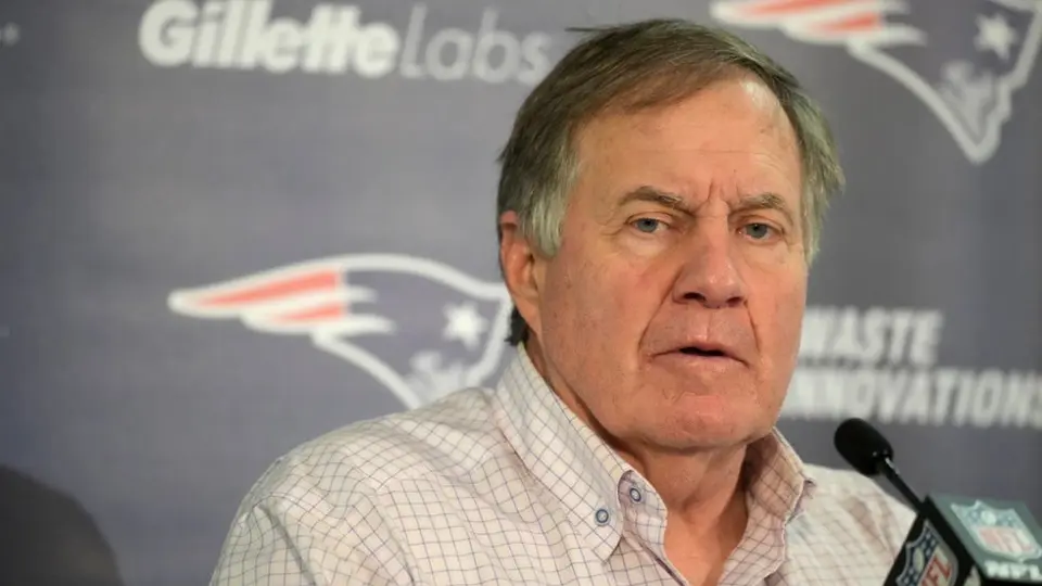 Bill Belichick no ha discutido su futuro en Patriots con Robert Kraft
