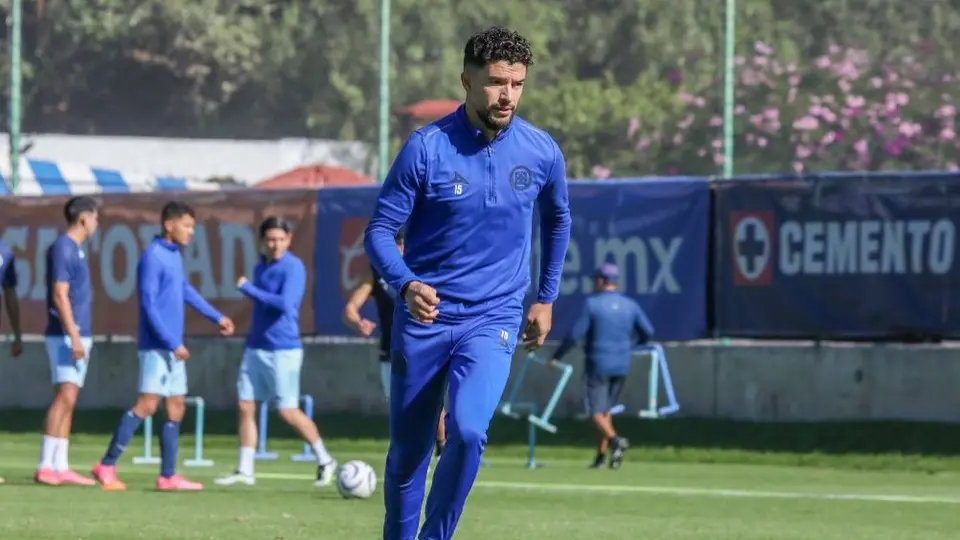 Martín Anselmi dirigió su primer entrenamiento con Cruz Azul