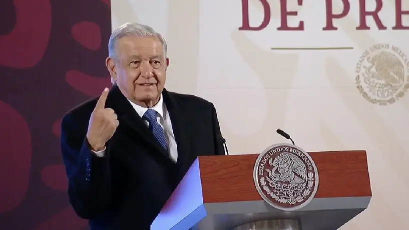 López Obrador niega que la CNDH vaya a desaparecer; va contra el IFT e INAI