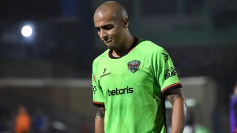 Pachuca reforzará la zaga con Luis 'Chaka' Rodríguez en el Clausura 2024