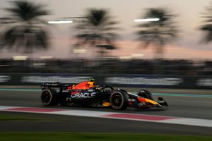 Checo Pérez: ¿Por qué no subió al podio en Abu Dhabi a pesar de haber terminado segundo?