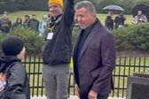 ¡Un verdadero ídolo! Sylvester Stallone revive icónica escena de Rocky con un joven fan