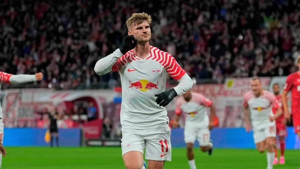 Timo Werner ya viajó a Inglaterra para cerrar su fichaje con Tottenham, según reportes