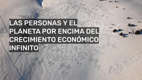 Greenpeace en contra del Foro Económico y expresa su enojo con dibujo en la nieve