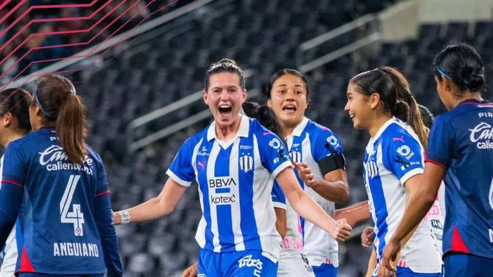Con hat-trick de Merel Van Dongen, Rayadas goleó a Cruz Azul que se hunde en el Clausura 2024