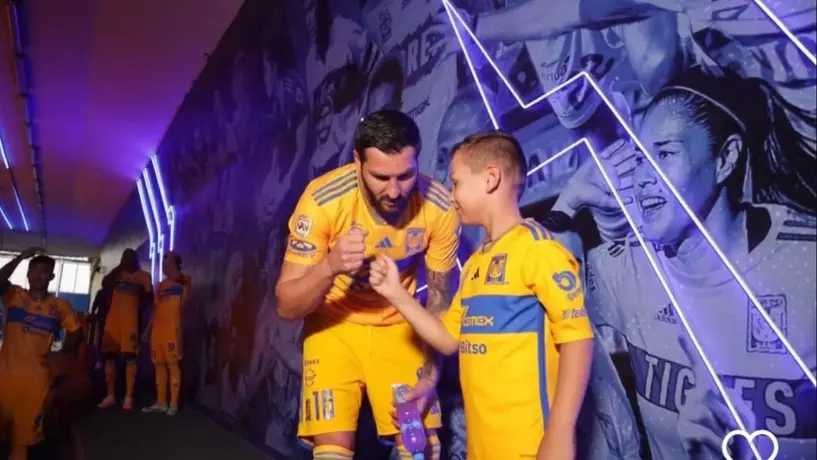 Hijo de André-Pierre Gignac deslumbra con espectacular golazo de chilena