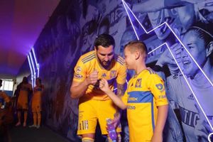 Hijo de André-Pierre Gignac deslumbra con espectacular golazo de chilena