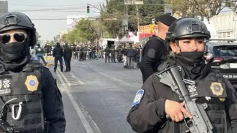 Balacera en Iztacalco deja dos muertos, siete heridos y 10 detenidos