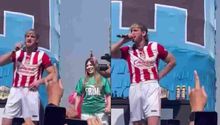 ¡Nuevo 'Chivahermano'! Logan Paul se puso la playera de Chivas y desató la locura