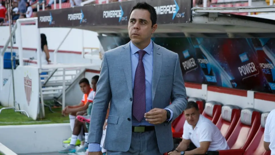 Miguel de Jesús Fuentes, el auxiliar de Tigres que lucha por su vida y por el 'Bi'