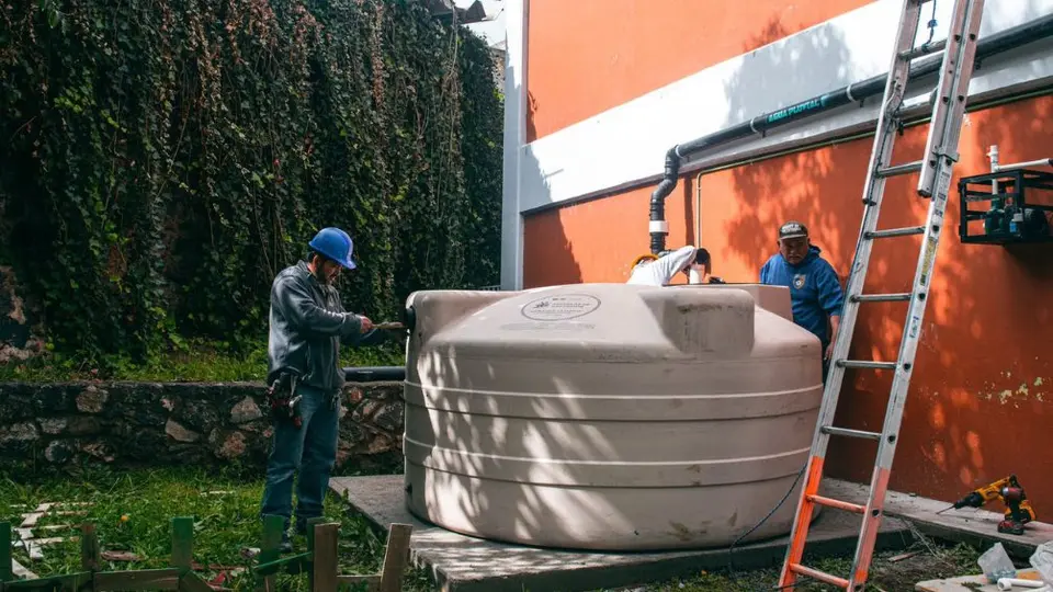 Se instalarán captadores de lluvia en escuelas públicas ¡Entérate!